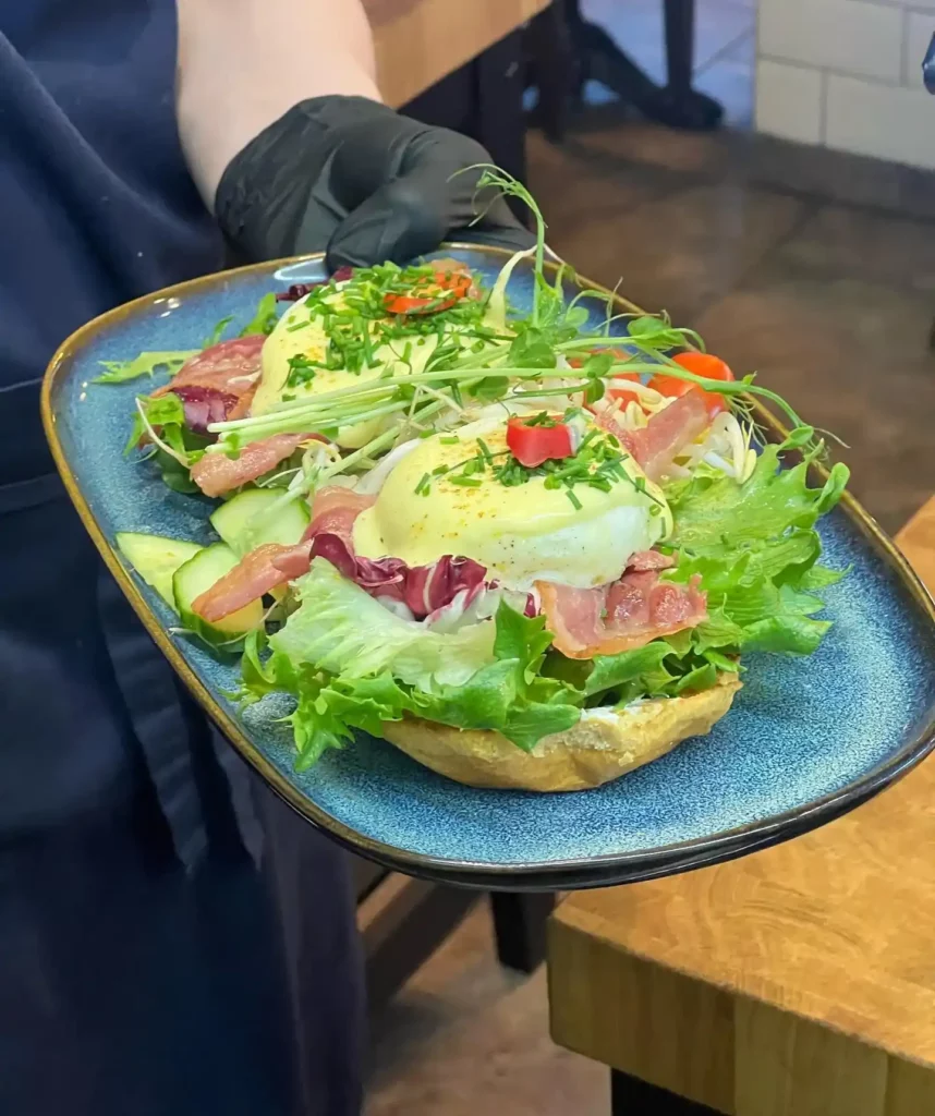 Meny Abrahamsbergs Café Sallader